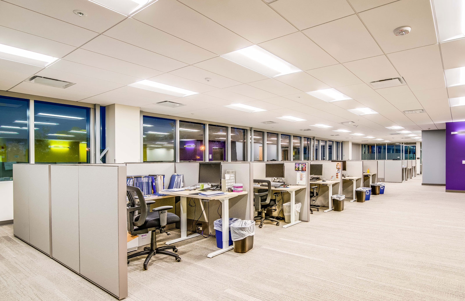 BioLegend Phase 1 workstations office space