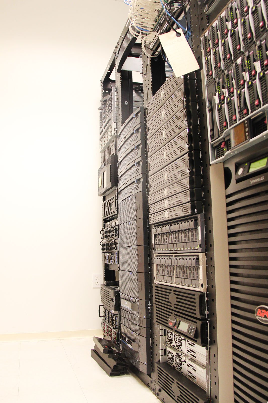 Peregrine Semiconductor server room