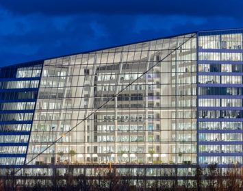 worlds smartest building the edge amsterdam sustainable office building 1