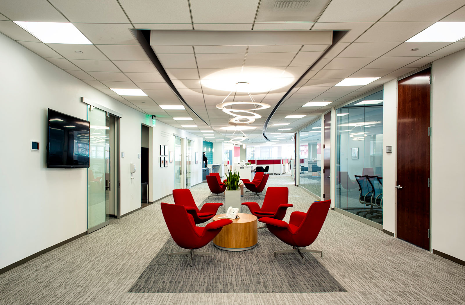 Quidel sitting area