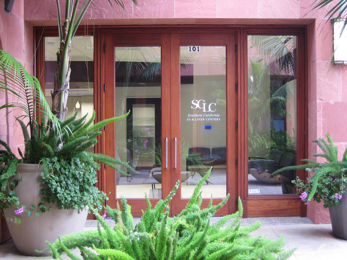 Southern California Liver Center entrance