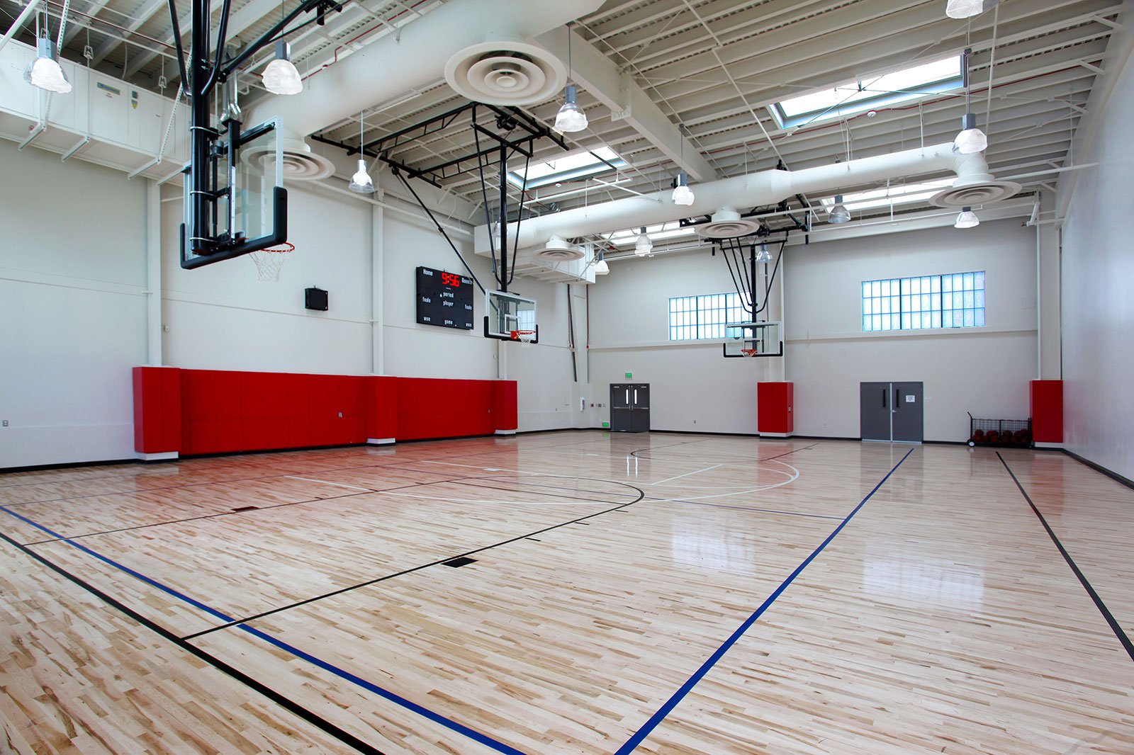 Peninsula YMCA basketball court