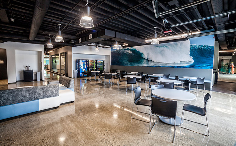 the enthusiast network kitchen lounge area